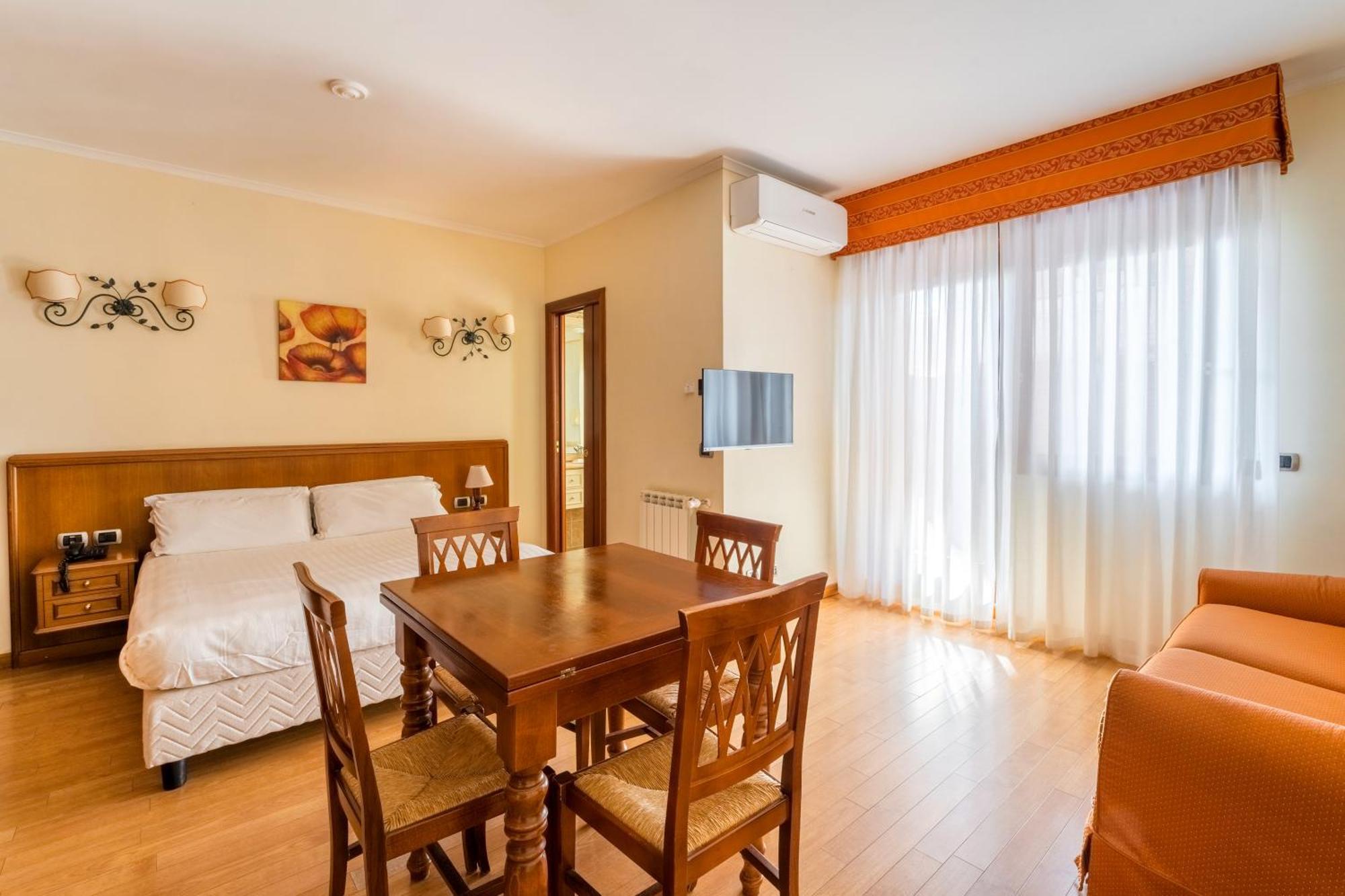 Altea Suites Pomezia Kültér fotó