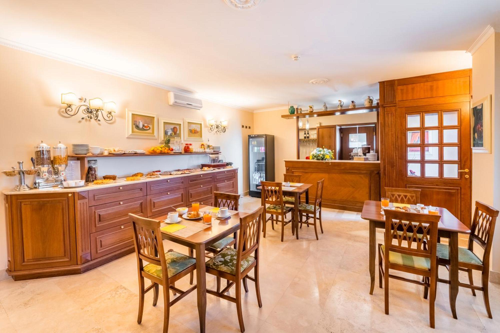 Altea Suites Pomezia Kültér fotó
